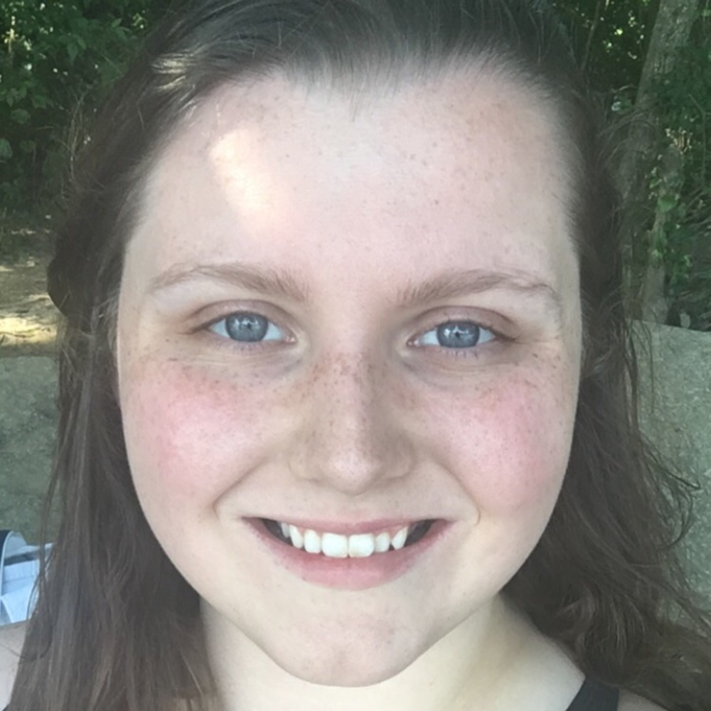 Meet your Posher, Kayla